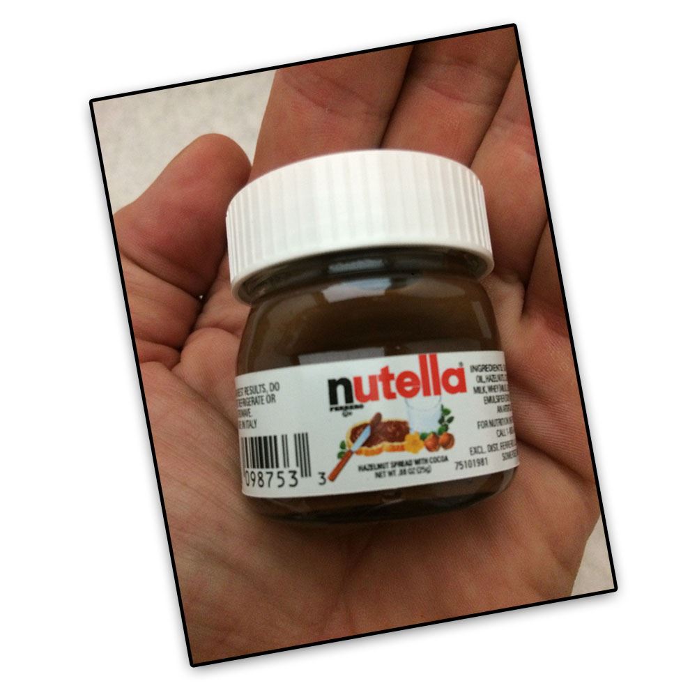 TritonX MINI Nutella Gläser im Thekenaufsteller